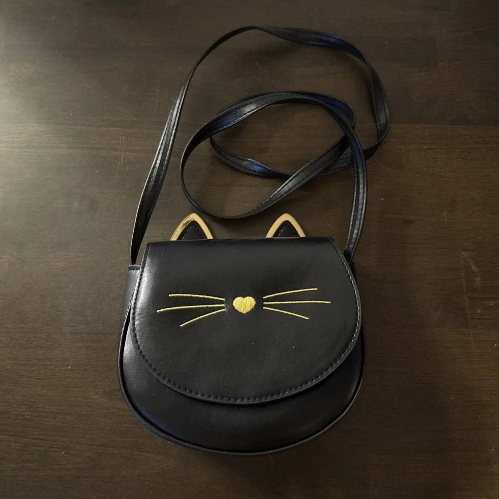 black kitty shaped crossbody purse‎ 6x5
